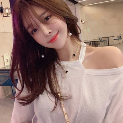 当天发韩国代购 满满小心机 性感露肩不对称拼接长袖T恤BY389蒖my-淘宝网 当天发韩国代购 满满小心机 性感露肩不对称拼接长袖T恤BY389蒖my-淘宝网