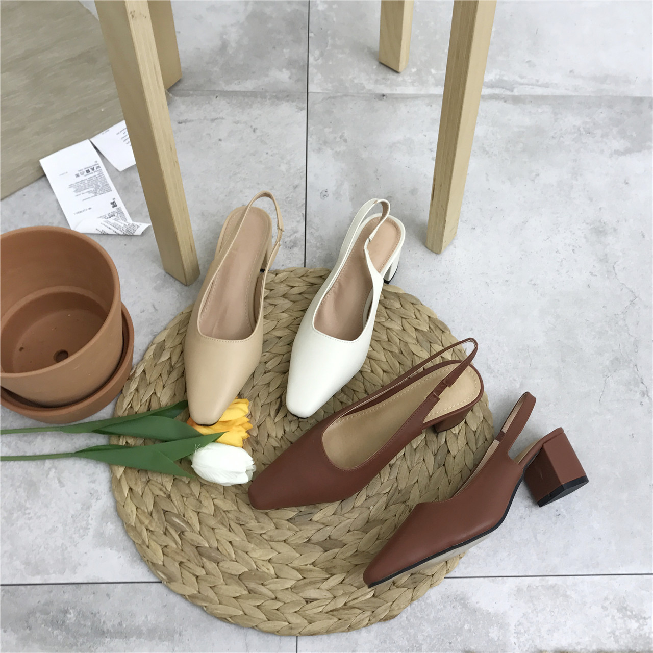2019 printemps-été nouvel élément après vides vintage carrés, chic chaussures femmes ins le même en-tête de paquet épais talon sandales femmes 2019 printemps-été nouvel élément après vides vintage carrés, chic chaussures femmes ins le même en-tête de paquet épais talon sandales femmes
