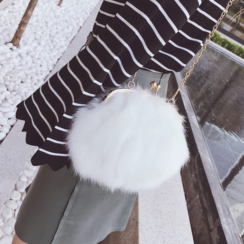 少女毛毛包包女2017新款鼕韓版毛絨絨女包時尚百搭鏈條單肩斜挎包