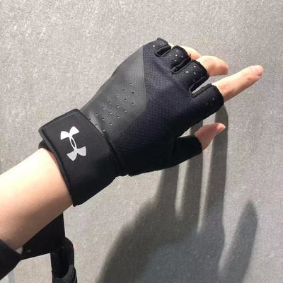 ua training gloves