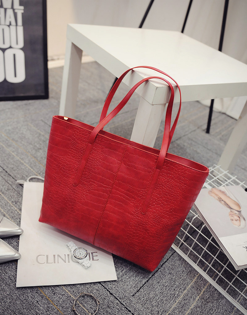 2017 autumn new women's bag trend europe and the united states crocodile pattern shoulder bag fashion casual handbag simple bag