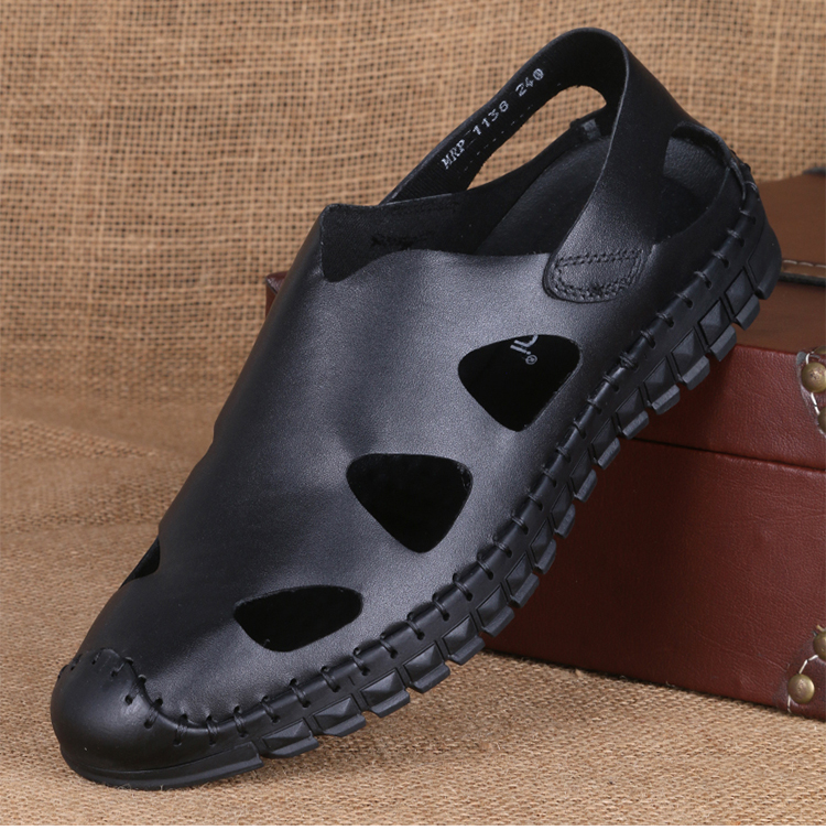hommes sandales en cuir véritable père chaussures de non-dérapant respirant trou trou chaussures d'été de baotou en cuir des sandales de loisirs de fond meuble chaussures hommes hommes sandales en cuir véritable père chaussures de non-dérapant respirant trou trou chaussures d'été de baotou en cuir des sandales de loisirs de fond meuble chaussures hommes