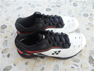 男装YONEX/65Z系列专业羽毛鞋鞋40.5码原单