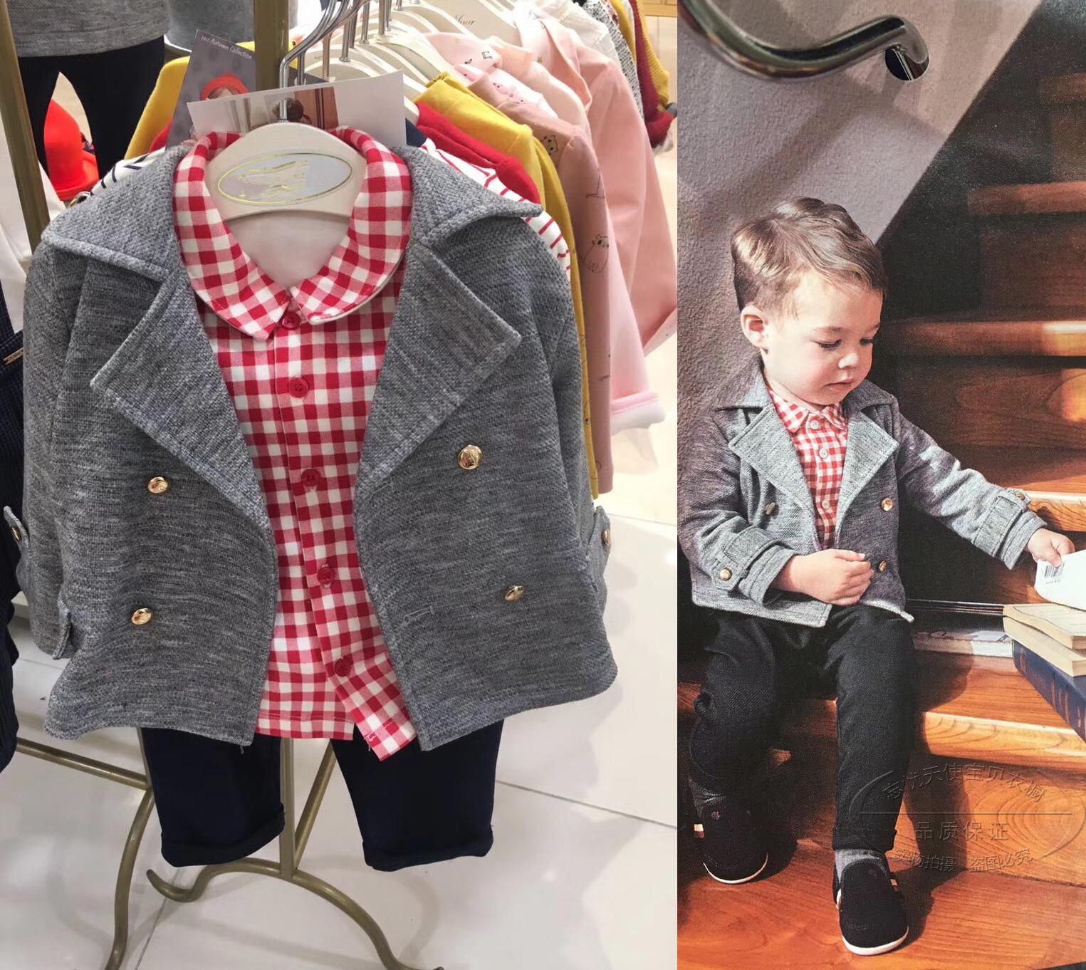 haut de gamme pour les enfants avec des vêtements de 19 printemps garçons filles rouge treillis longue chemise à manches longues, un pantalon de costume le costume trois-pièces robe haut de gamme pour les enfants avec des vêtements de 19 printemps garçons filles rouge treillis longue chemise à manches longues, un pantalon de costume le costume trois-pièces robe