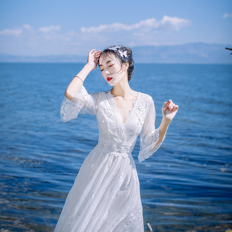 2017秋裝新款女白色蕾絲連衣裙仙波西米亞海邊度假沙灘大擺長裙夏