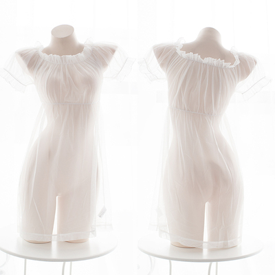 七了个三 纯白连衣裙透视情趣网纱睡裙一字领露肩可爱睡衣-淘宝网