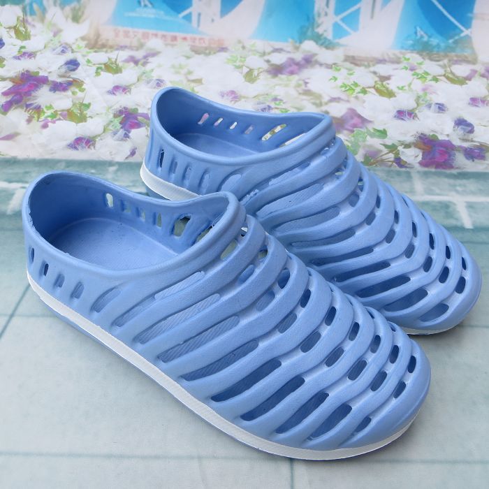 夏季透氣鏤空涼鞋 男女沙灘鞋 鳥巢洞洞鞋 套腳涼鞋 淺藍花園鞋子