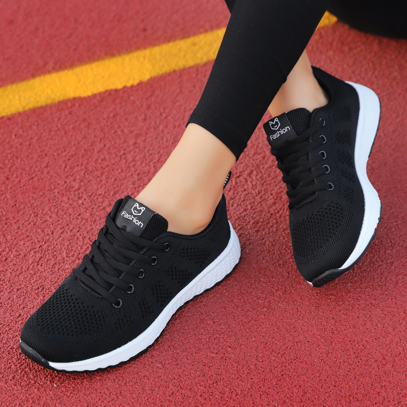 de retour de la force chaussures baskets élèves de sexe féminin en toile de loisirs de chaussures de course de la lumière de l'été fond mou net unique de surface respirante chaussures de course de retour de la force chaussures baskets élèves de sexe féminin en toile de loisirs de chaussures de course de la lumière de l'été fond mou net unique de surface respirante chaussures de course