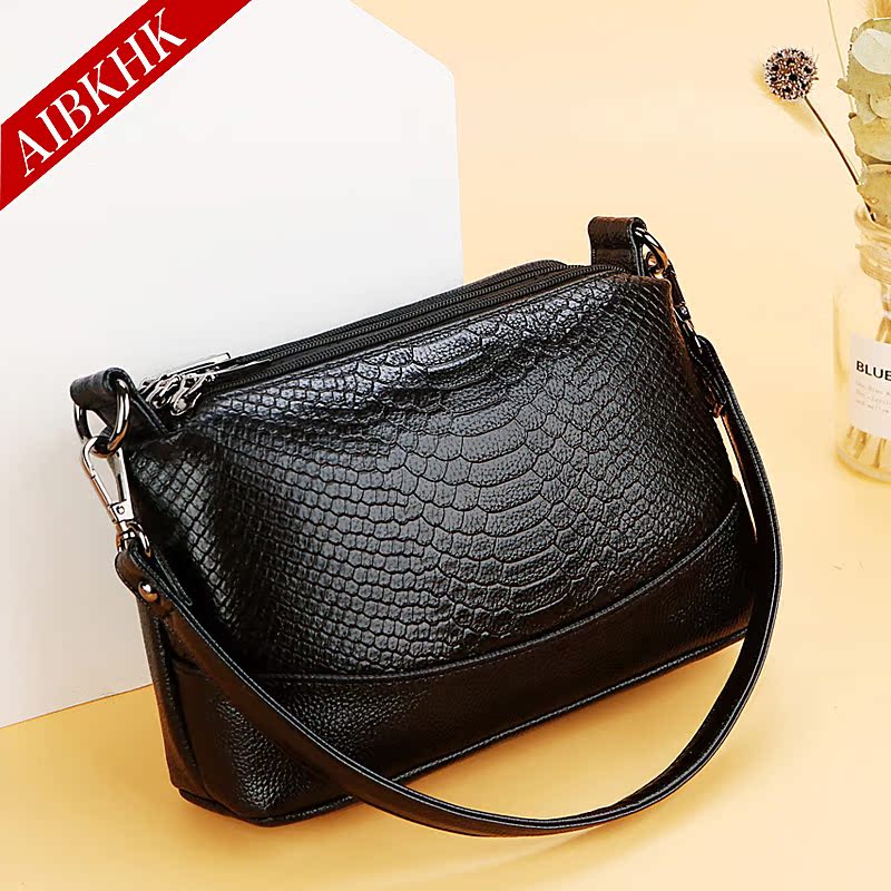 sac féminin 2019 nouvelle manière d'âge moyen en cuir sac souple en cuir d'épaule de sac de messager de maman sac fourre-tout petite place package sac féminin 2019 nouvelle manière d'âge moyen en cuir sac souple en cuir d'épaule de sac de messager de maman sac fourre-tout petite place package