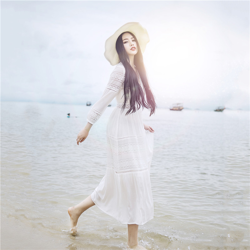 2017夏季海邊旅遊度假沙灘裙V領高腰長裙顯瘦白色鏤空蕾絲連衣裙