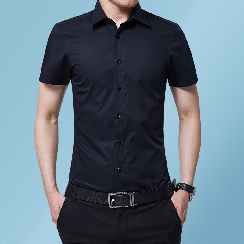 chemise manches courtes hommes d'affaires décontractée des jeunes noirs non-fer shirts de l'été version coréenne mince slim professionnel pouces shirt chemise manches courtes hommes d'affaires décontractée des jeunes noirs non-fer shirts de l'été version coréenne mince slim professionnel pouces shirt