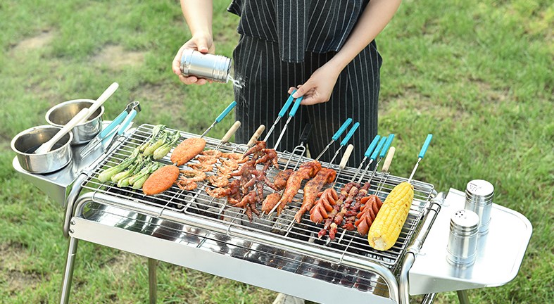 夏日户外bbq烧烤炉不能少