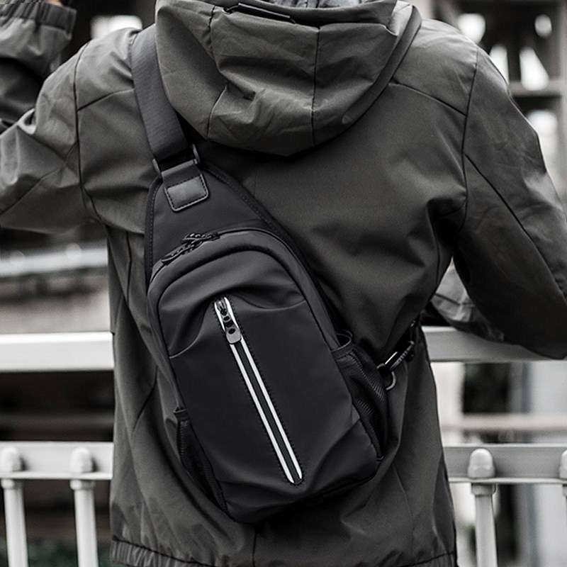 poitrine pack mâle ins ultra-feu sac à bandoulière sac de messager des hommes de sport en toile de la marque tide de han édition étudiants de loisirs sac à dos poitrine pack mâle ins ultra-feu sac à bandoulière sac de messager des hommes de sport en toile de la marque tide de han édition étudiants de loisirs sac à dos