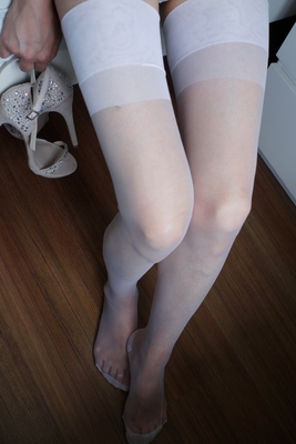 店主真人实拍欧美纯丝无弹力长筒尼龙玻璃丝袜平纹flat合集有大码-淘宝网 店主真人实拍欧美纯丝无弹力长筒尼龙玻璃丝袜平纹flat合集有大码-淘宝网