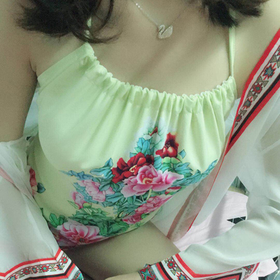 蝴蝶花纯手工肚兜女士性感成人内衣古代宫廷肚兜夏季外出打底兜兜-淘宝网