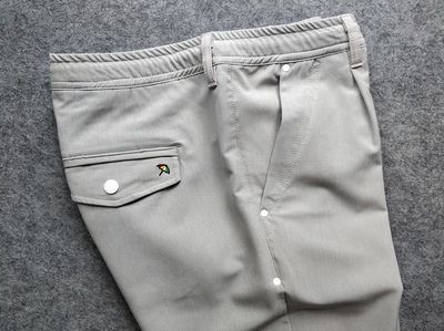 售价9180日元 日本花雨伞 AR*NOLD PALMER GOLF 男长裤原单