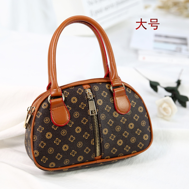 old middle-aged mom grocery shopping phone change clutch shoulin handbags elderly mini portable small bag