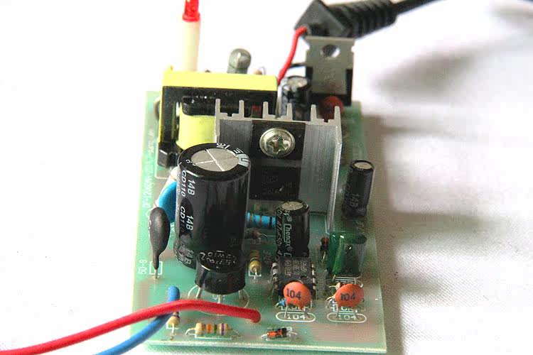 自制正负脉冲充电器_电火花打点计时器正负脉冲输入插座有什么用_正负脉冲充电器