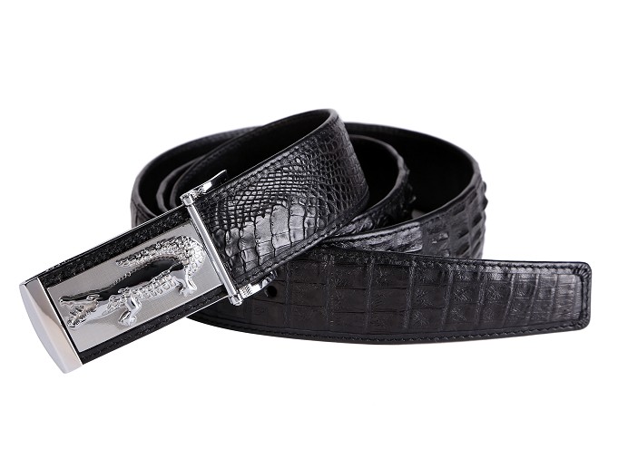 到底怎样才能辨别和区分鳄鱼皮皮带或者鳄鱼皮包的真假呢 到底怎样才能辨别和区分鳄鱼皮皮带或者鳄鱼皮包的真假呢