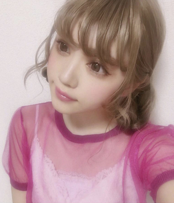 少女心复苏 日系新贵lil*illy糖果色透视网纱上衣 百搭打底衫