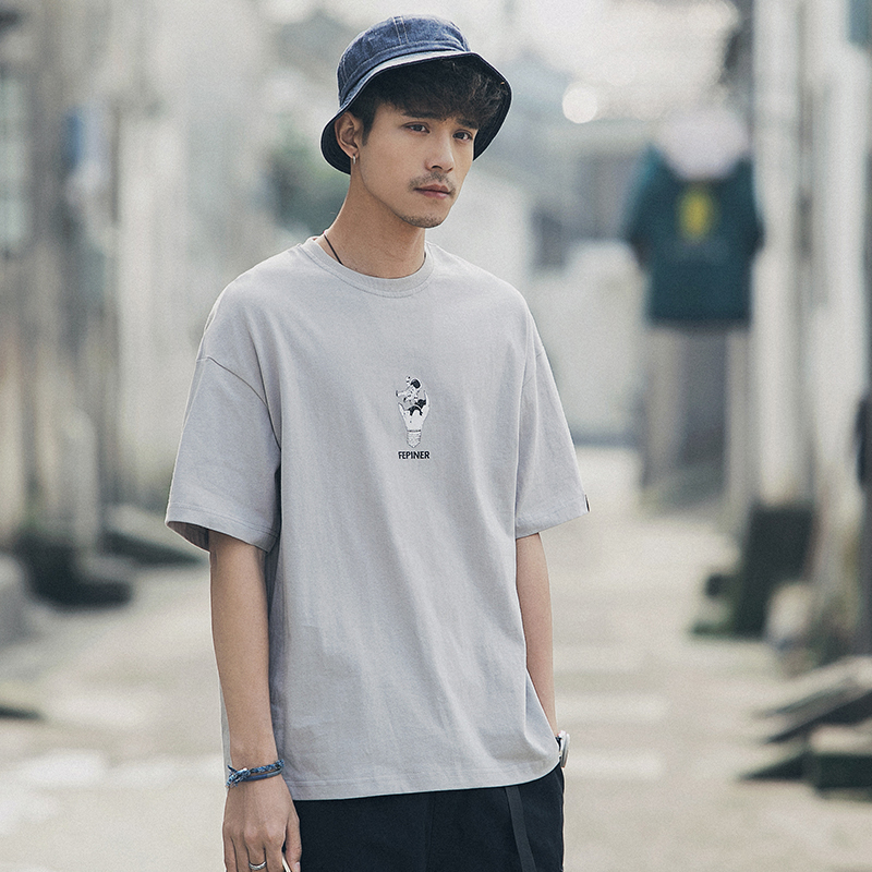 raul été, les hommes japonais de bande dessinée d'impression col rond t-shirt de la marque tide adolescents lâche décontracté à manches courtes t-shirt raul été, les hommes japonais de bande dessinée d'impression col rond t-shirt de la marque tide adolescents lâche décontracté à manches courtes t-shirt