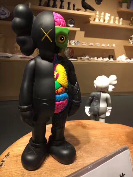 潮流originalfake kaws门神解剖公仔动漫手办模型摆件玩偶 16寸