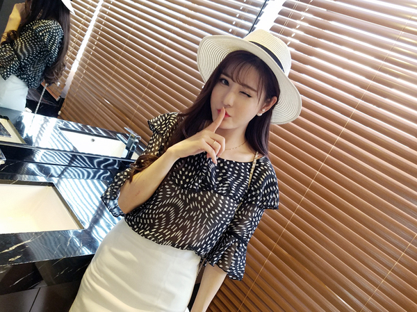 2017春夏季新款韩版时尚荷叶领宽松上衣淑女碎花雪纺衫短袖潮女