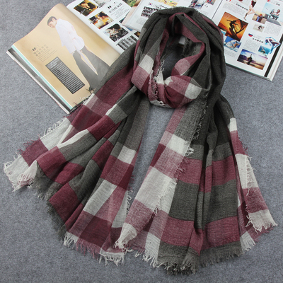 直批秋冬新款超大高档围巾女棉麻披肩两用毛边印花条纹格子围巾