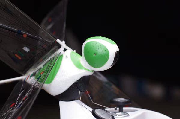 wowwee遥控蜻蜓,仿生蜻蜓,仿生鸟,遥控扑翼飞机,扑翼机