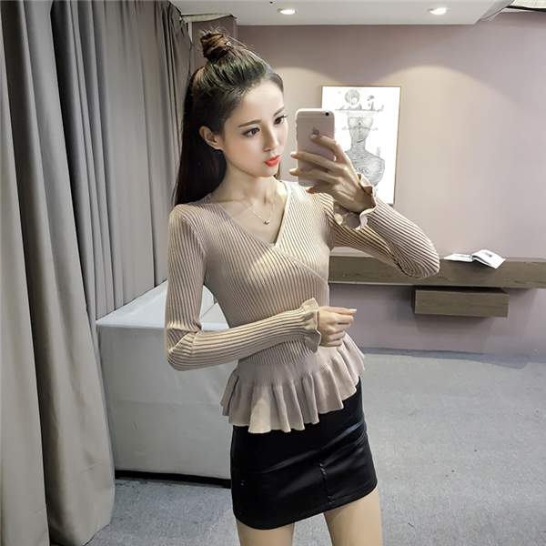 秋冬新款韩版修身荷叶边毛衣V领针织衫女套头长袖打底小衫上衣服