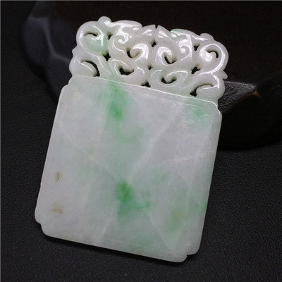 【玉格格】f162清代白底青老翡翠龙纹平安无事牌挂件