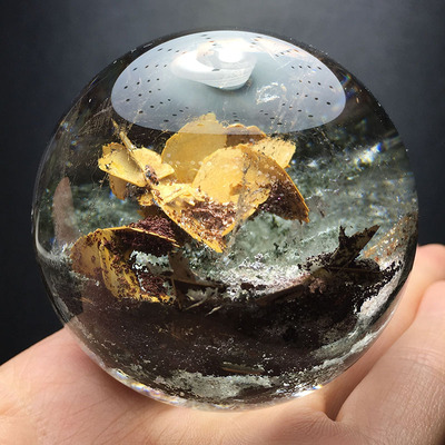 收藏精品球 对应心轮 蝴蝶飞 珍贵纯天然白水晶绿幽灵水晶球摆件