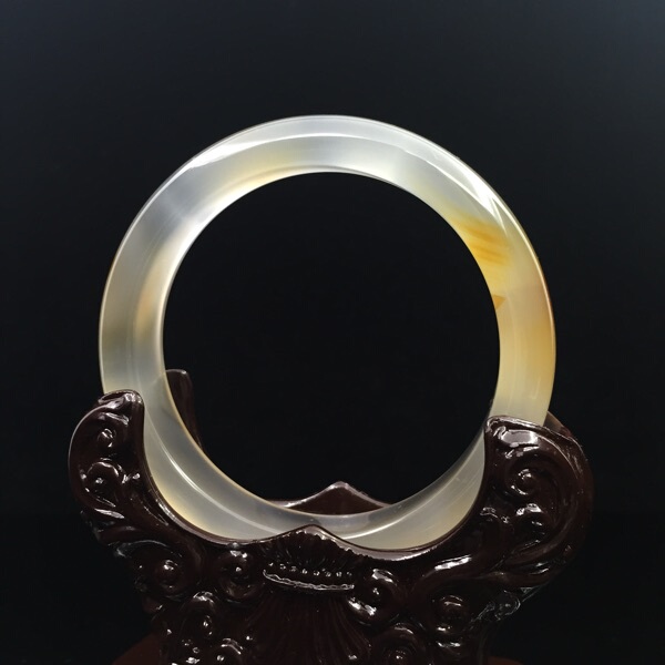 纯天然逊克玛瑙手镯