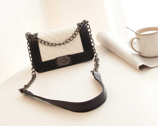 聚美自拍 辣妈同款妻子的谎言同款小香风 菱格链条包