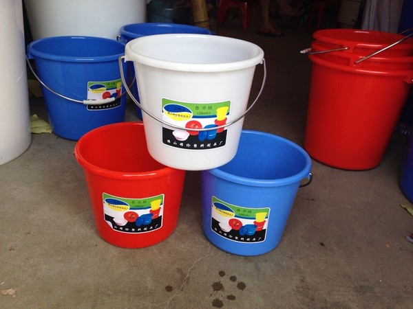 装水桶加厚桶22l 高品质厨房纯净储水桶 大号塑料洗澡提水桶