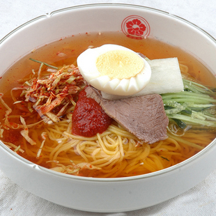 泡菜玉米热面 温面韩国风味热冷面 朝鲜族泡菜面 钢丝泡菜热拉面