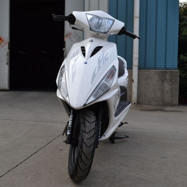 雅马哈鬼火踏板车摩托车 rsz三阳鬼火二代 飞鹰鬼火燃油车助力车