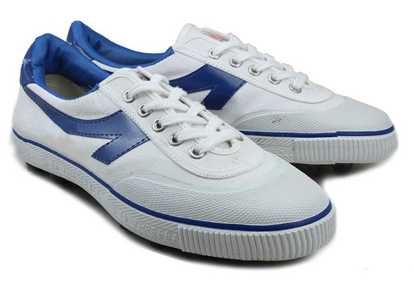 包邮正品三球牌足球鞋 像胶钉/训练鞋/运动鞋 511s白色兰钩