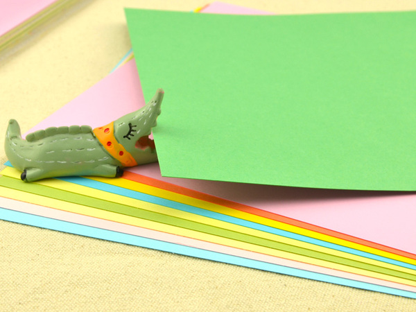 快乐手工 a4长方形彩色卡纸 18色 250g 硬厚卡纸 做贺卡剪纸悼è