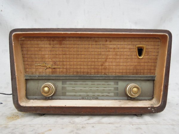 热卖飞乐牌飞乐261a老式半导体电子管老收音机无线电文革木壳收音