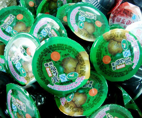 梧州特产 三钱牌罗汉果龟苓膏果冻 布丁500g 广西广东10斤包快递