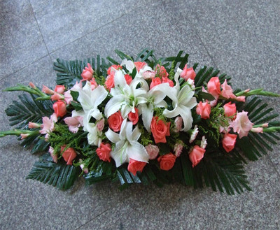 鲜花实体店商务花篮送货上门会议演讲台花鲜花速递