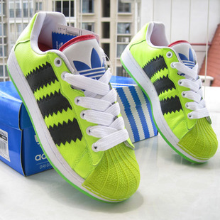 阿迪达斯旗舰店正品三叶草荧光绿贝壳头男女鞋板鞋情侣运动鞋45带