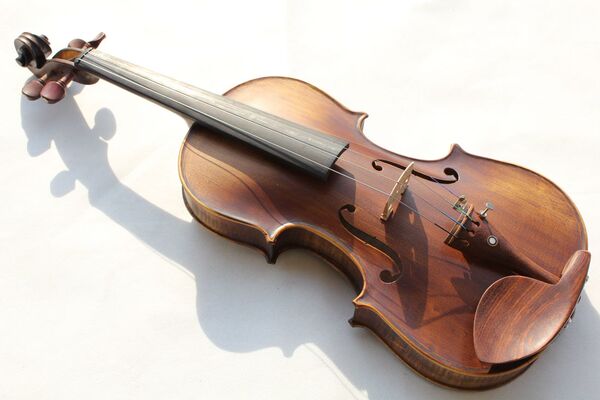 【意大利时尚复古琴】高档仿古小提琴,音质非常好,成本价格销售