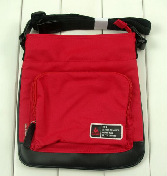 包邮法国大公鸡包 乐卡克男女单肩 斜挎包手机平板电脑随身ipad包