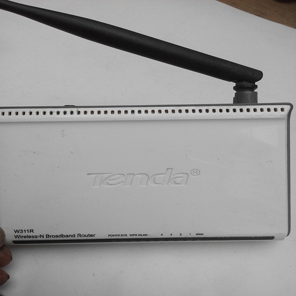 Bộ phát Wifi Tenda W311R (1 Râu) Chuẩn N 150Mbps