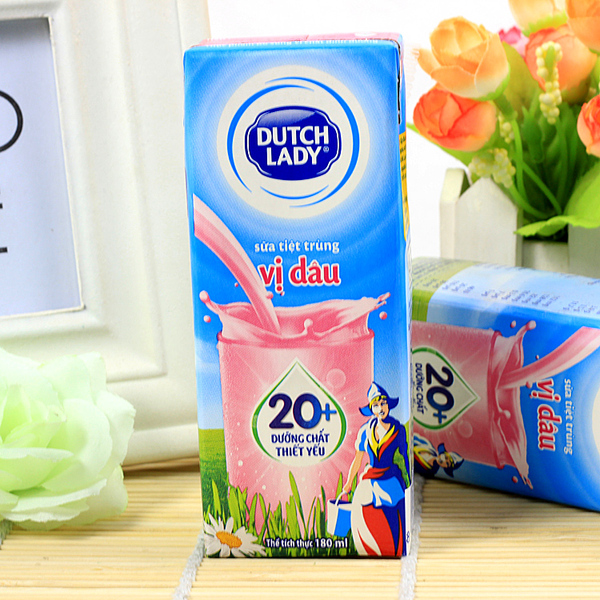越南进口牛奶荷兰菲仕兰dutch lady子母奶儿童营养奶180ml草莓味