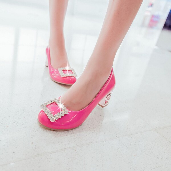 李孝利angelababy王心凌明星同款玫瑰秀女鞋纯色白色浅口女低帮鞋