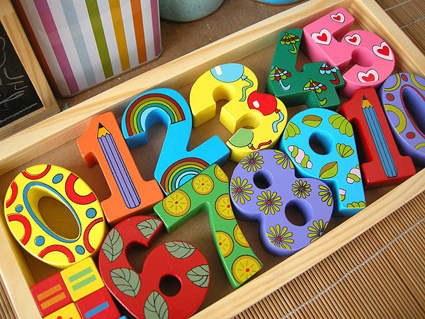 印花数字积木早教益智玩具 儿童盒宝宝早教开发木制数字智力玩具