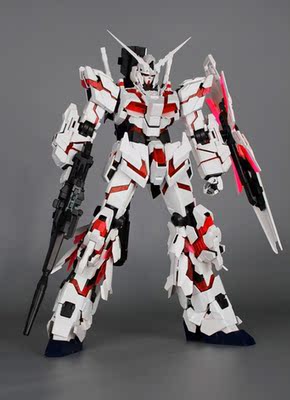 现货 龙桃子 pg 1:60 独角兽高达 拼装模型 送灯组 遥控器 台座